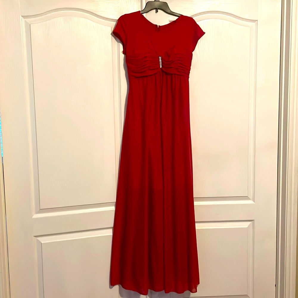 Red Size 6 Prom Dress